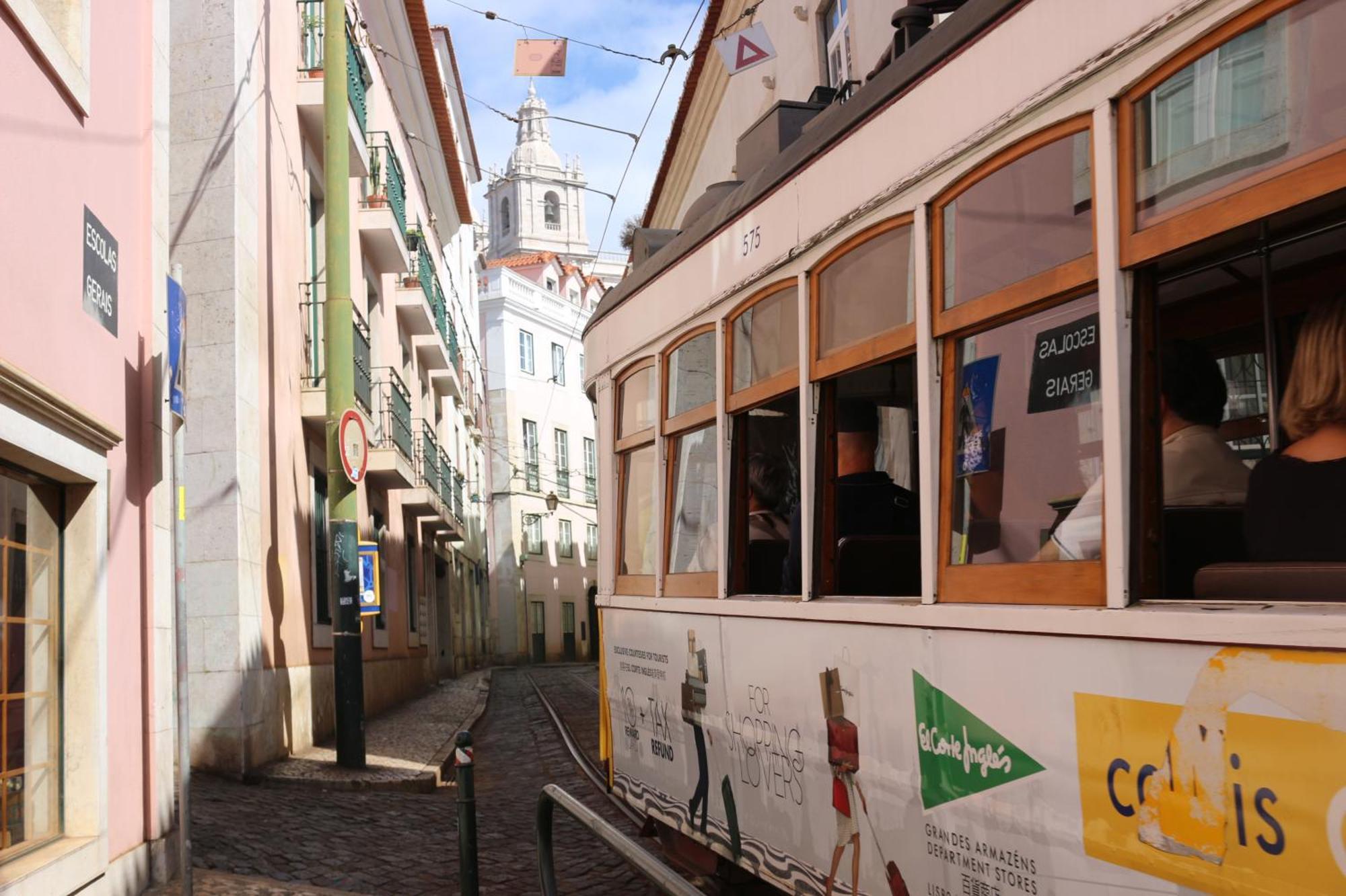 Crooked House Alfama Apartment Lisbon Luaran gambar