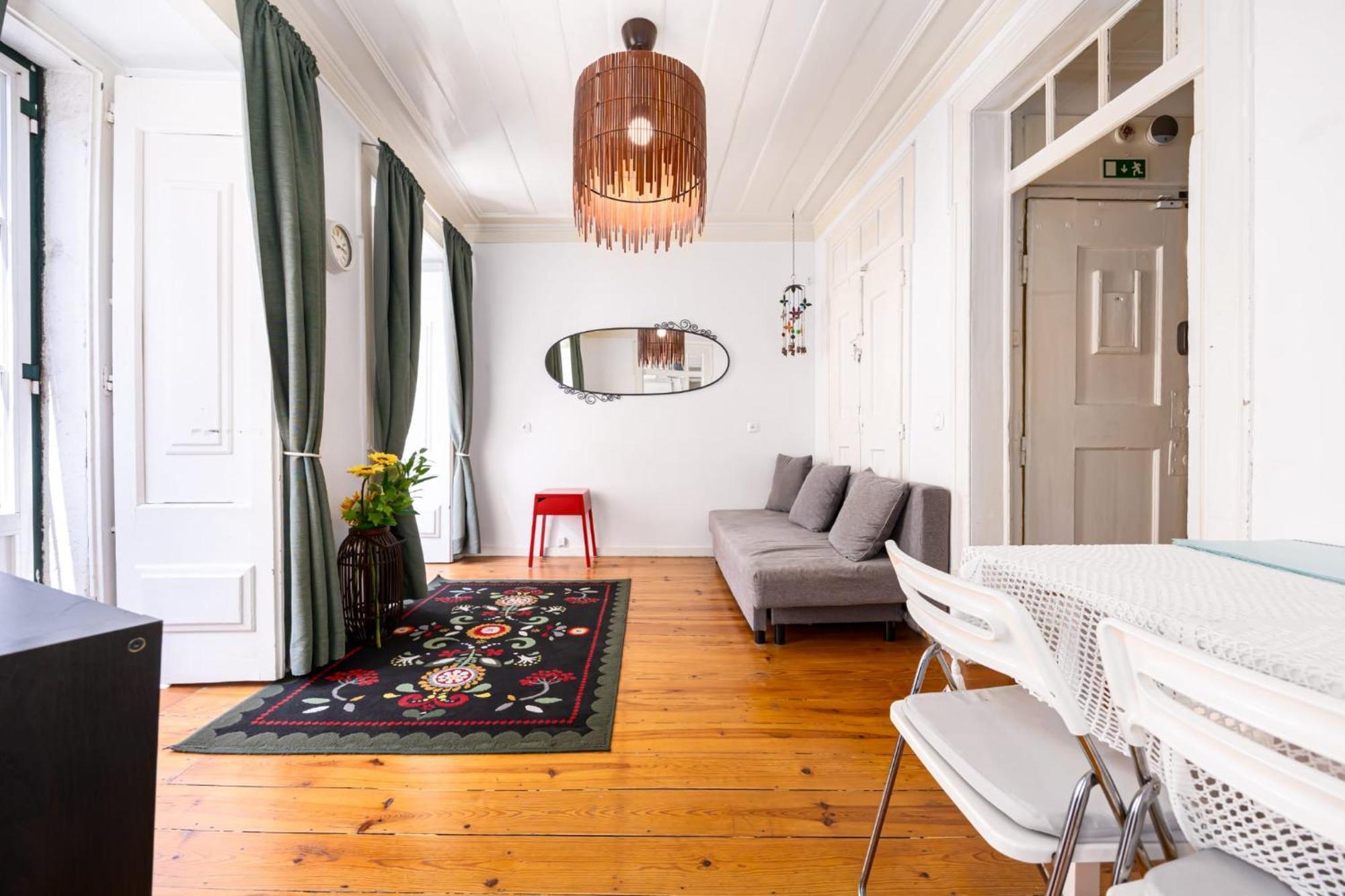 Crooked House Alfama Apartment Lisbon Luaran gambar